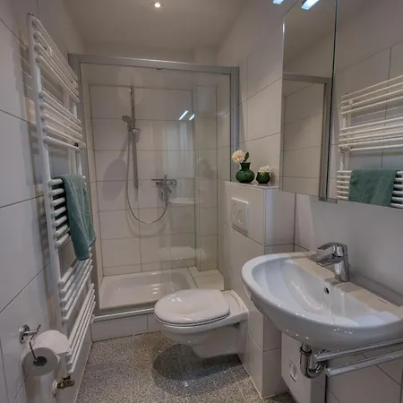 In Rheinnaehe, Bei Bonn